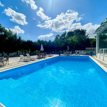 Villa Ranch Ekru